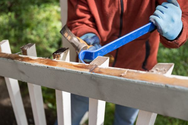Deck Railing Replacement in Maryville