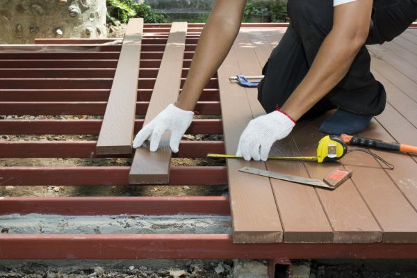 Custom Deck Installation in Maryville