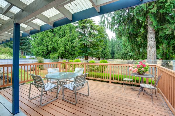 Deck Carpentry Service in Maryville